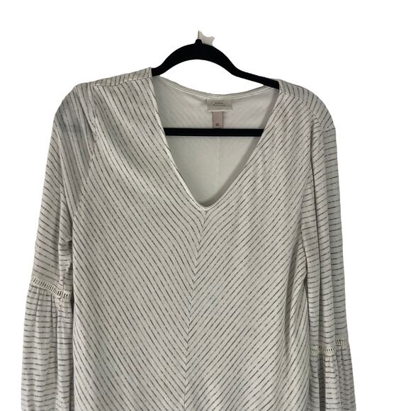 Knox Rose Size XL Cream Striped Grey Soft Bell Sleeve Tunic Top - Picture 2 of 9